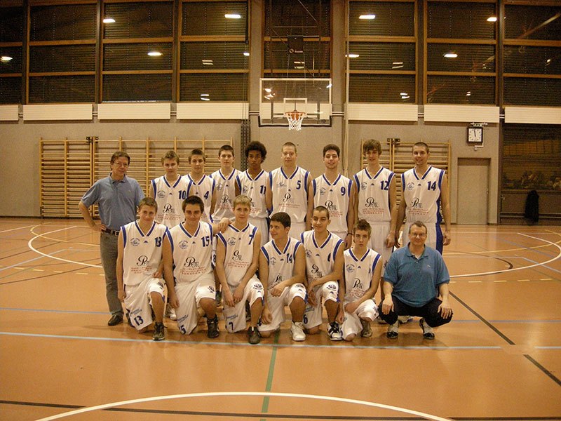 juniors-m