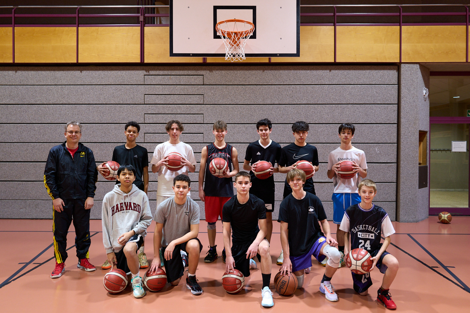 U16M