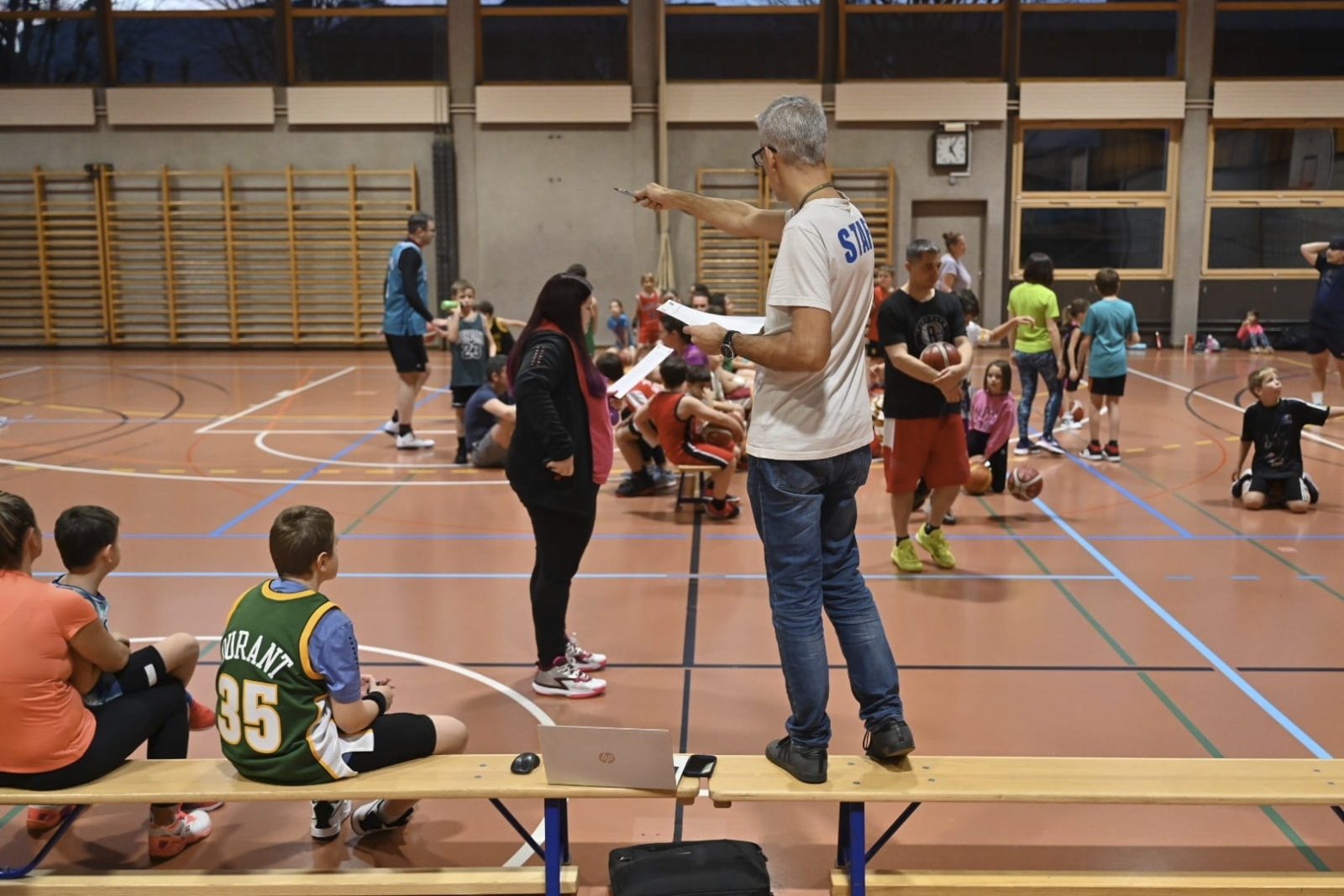 Tournoi-de-Noel-mini-basket138